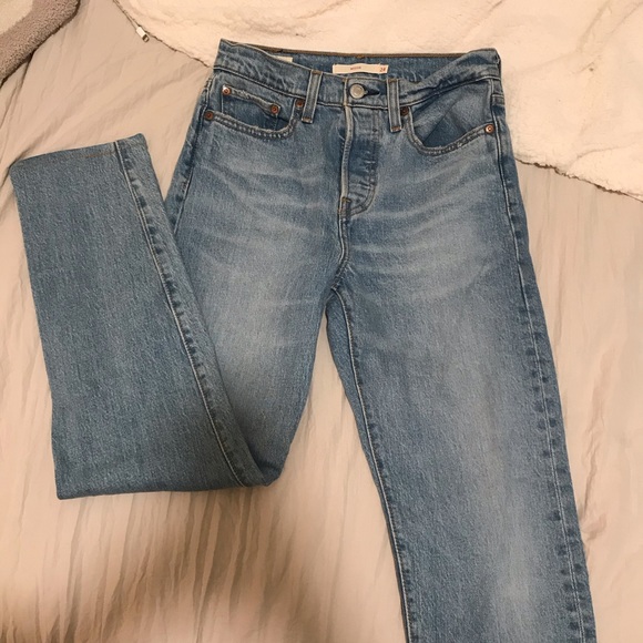 Levi’s wedgie jeans - Picture 2 of 4